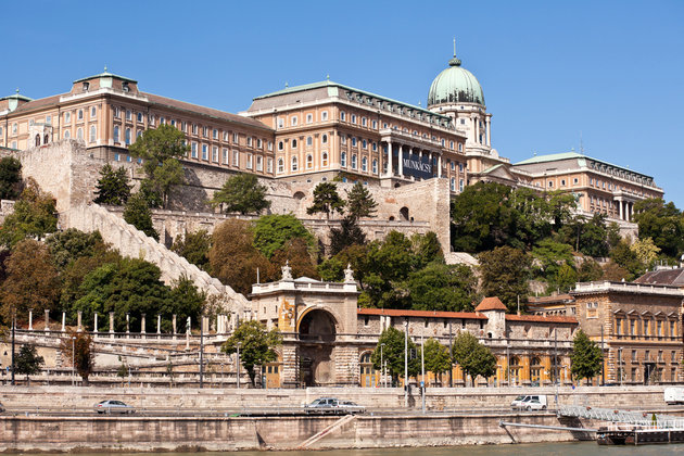 hungary-budapest-buda-castle
